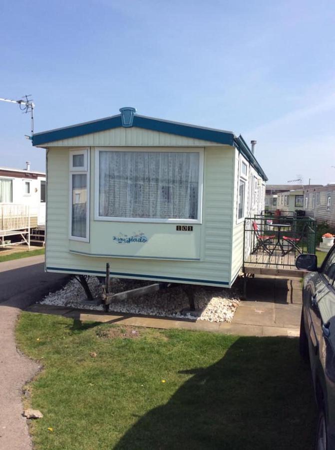 L&G Family Holidays 8 Berth Sealands Familys Only And The Lead Person Must Be Over 30 (Adults Only) Ingoldmells Exteriör bild