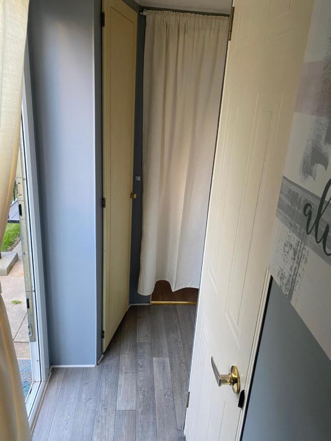 L&G Family Holidays 8 Berth Sealands Familys Only And The Lead Person Must Be Over 30 (Adults Only) Ingoldmells Exteriör bild